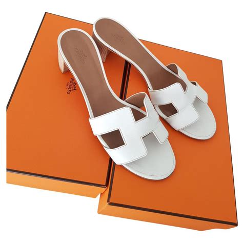 hermes poeme shoe|hermes oasis sandals.